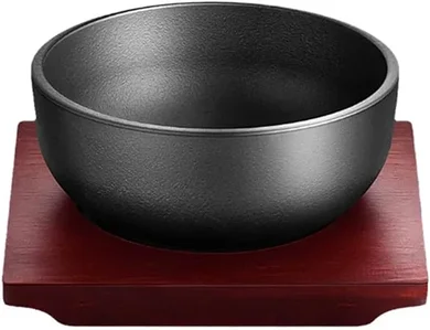 Xichengshi Dai Cast Iron Bibimbap/Soup Cauldron with Wooden Base (31oz)