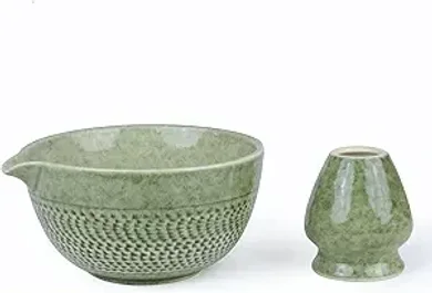 Ceremonial Matcha Bowl with Whisk Holder – Two Colors